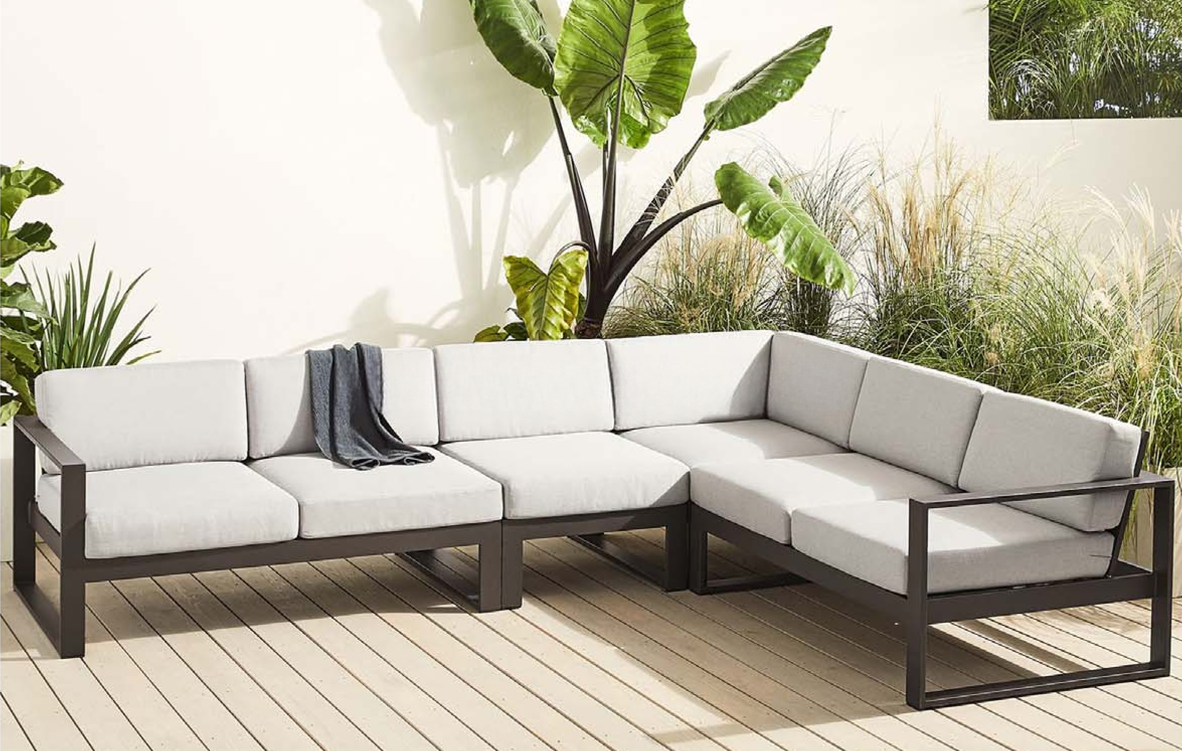  Outdoor furniture - Indoor and Outdoor Furniture | CHEERFUL Kenya image 6