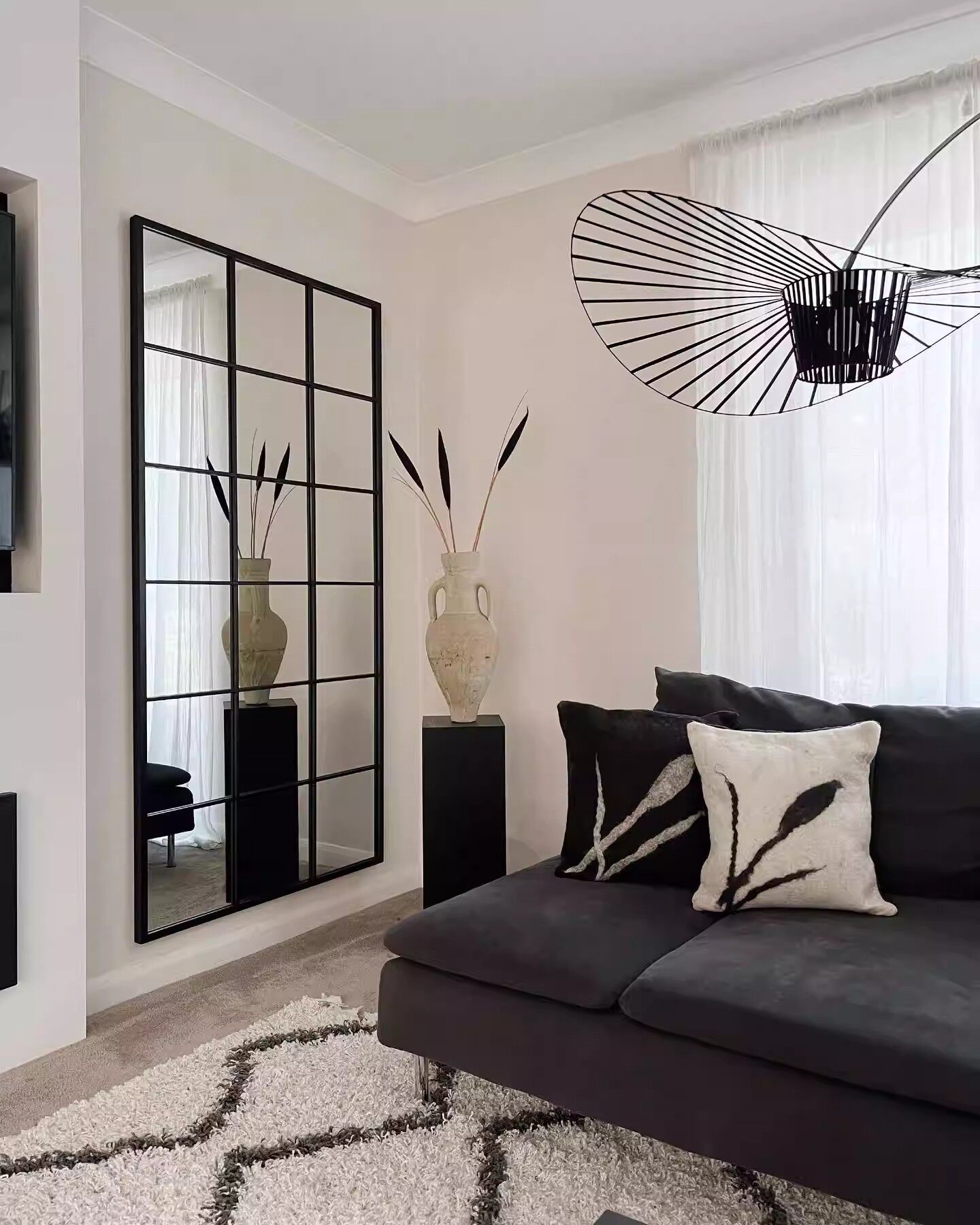 Nordic-style black creative metal frame, glass partition wall, living room and bedroom decorative windows - Door/Window | CHEERFUL Kenya image 4 detail view