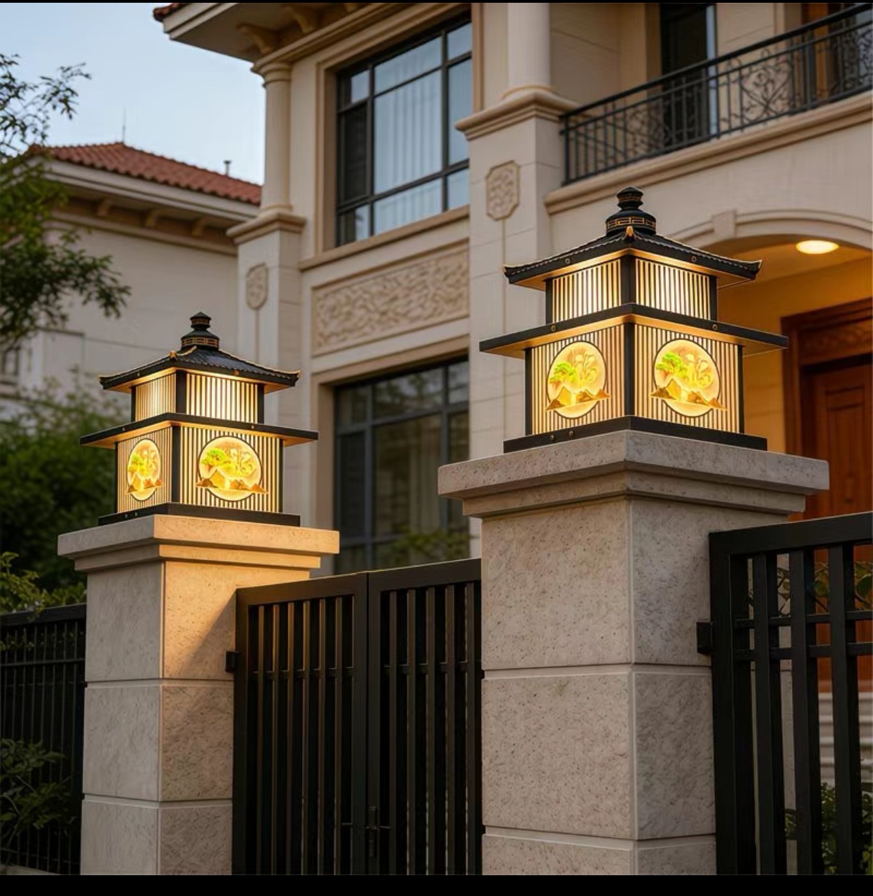 Solar lighting fixtures - column head lights - Lighting Fixtures / Solar | CHEERFUL Kenya detail view